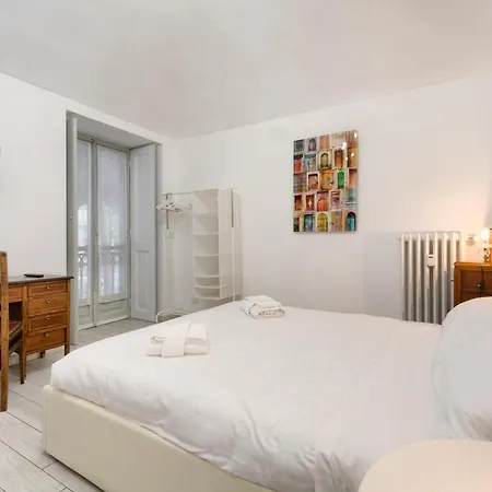 Central Porta Susa Apartment